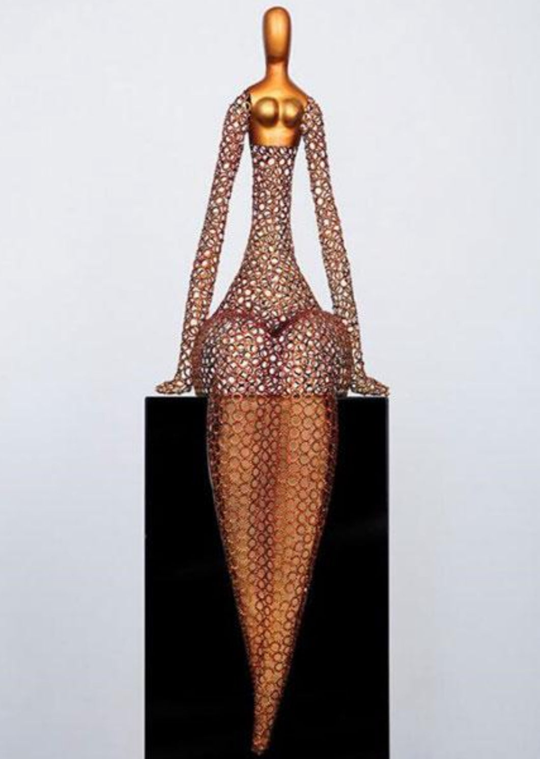 Bloom Orbit - Radiant Steel Twist